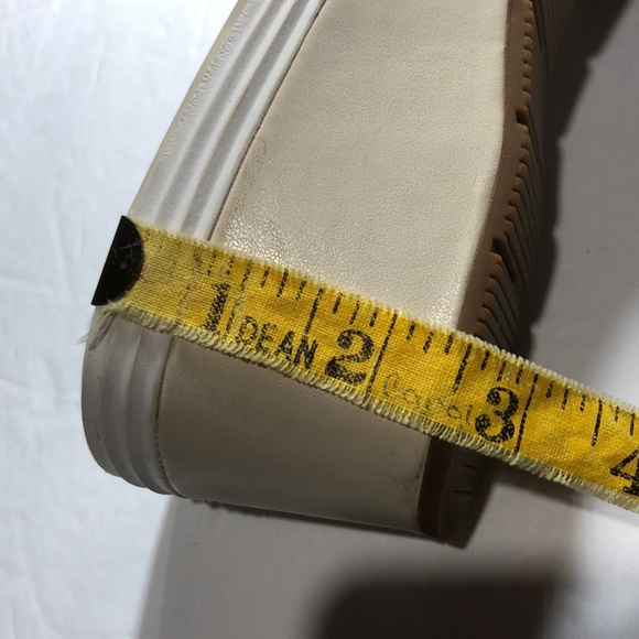Cole Haan cream wedge sandals size 9 - Picture 12 of 12
